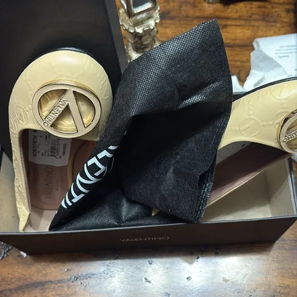Valentino Beige Flats with Gold Logo New with dust bag/box $479