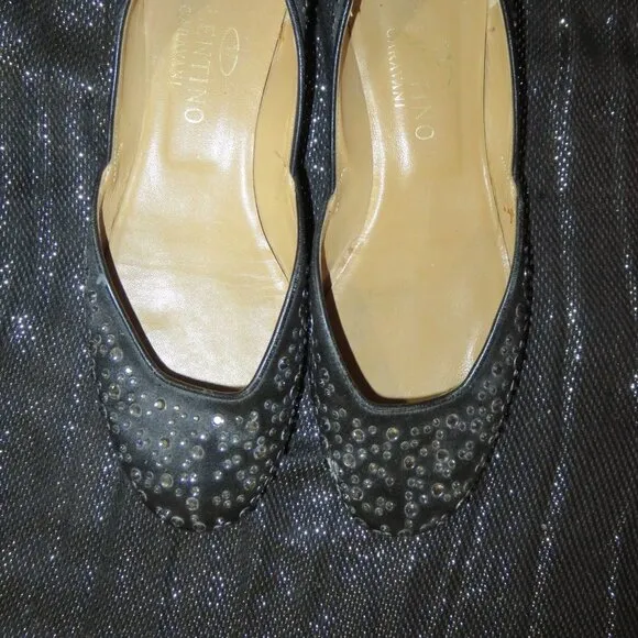 VALENTINO GARAVANI Black Rhinestone Embellished Ballet Flats driving loafers