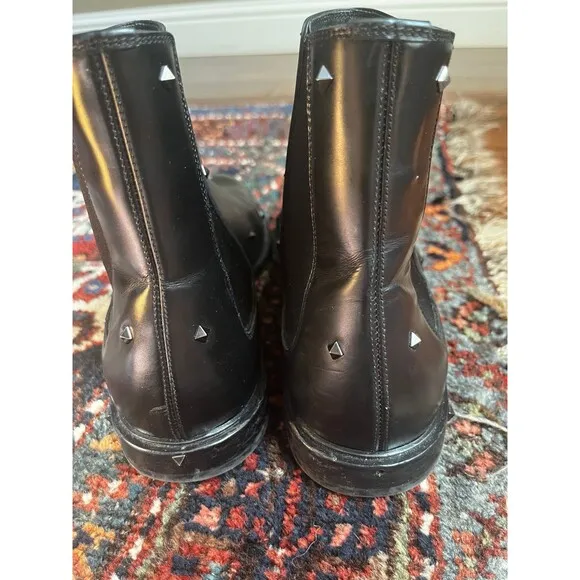 Valentino Garavani boots  100% authentic