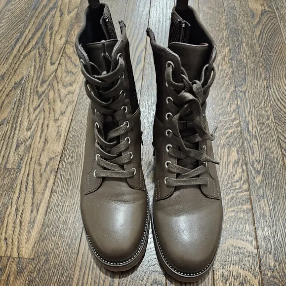 Vaneli combat boots