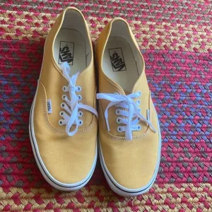 Vans Authentic Flax Yellow/True White Sneakers Low-Top Shoes 2022 Size 11