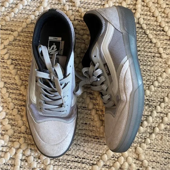 Vans Ave Pro Ultimate Waffle Mens 7 Gray Low Top Skate Sneakers‎