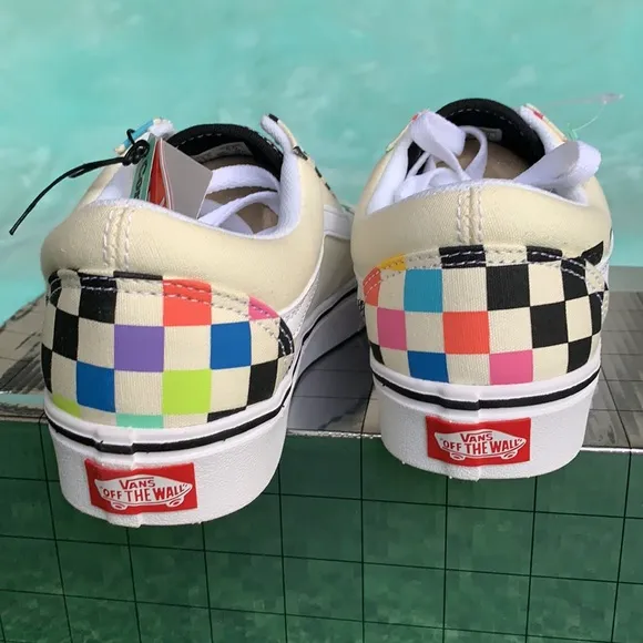 VANS COMFYCUSH OLD SKOOL MOMA BRAND MEN’S