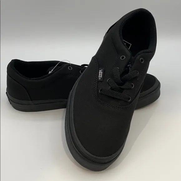 VANS DOHENY LOW TOP SNEAKERS KIDS