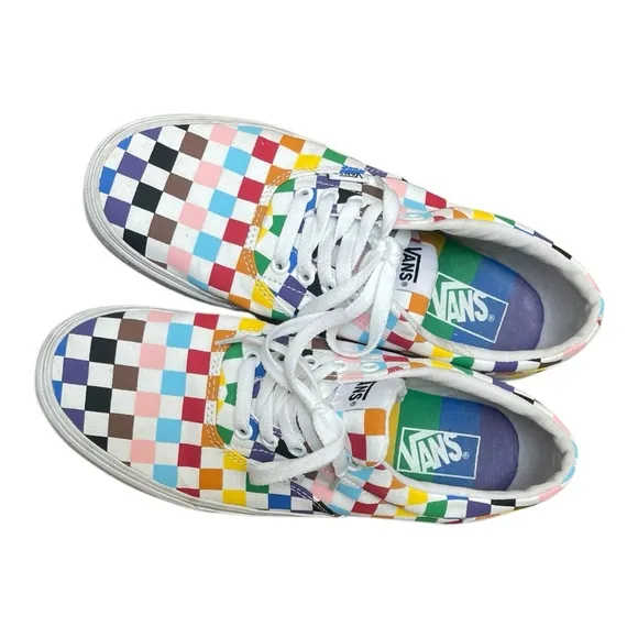 Vans Doheny Pride Checkerboard White Rainbow Low Top Skate Sneakers Size 8.5