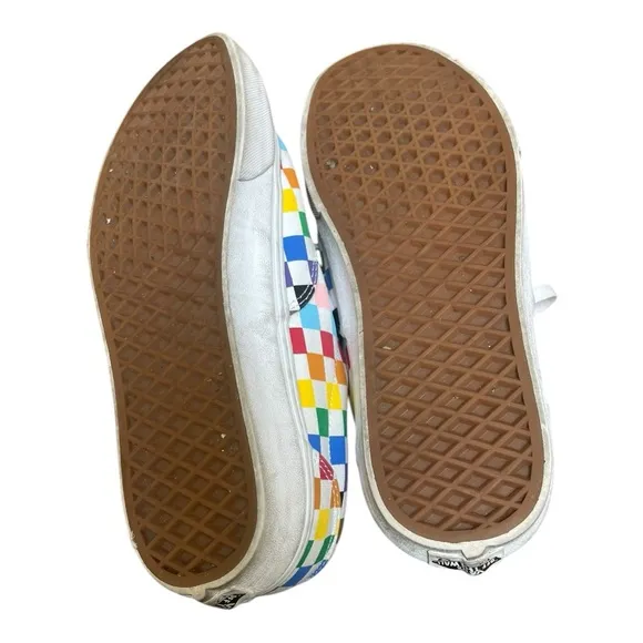 Vans Doheny Pride Checkerboard White Rainbow Low Top Skate Sneakers Size 8.5