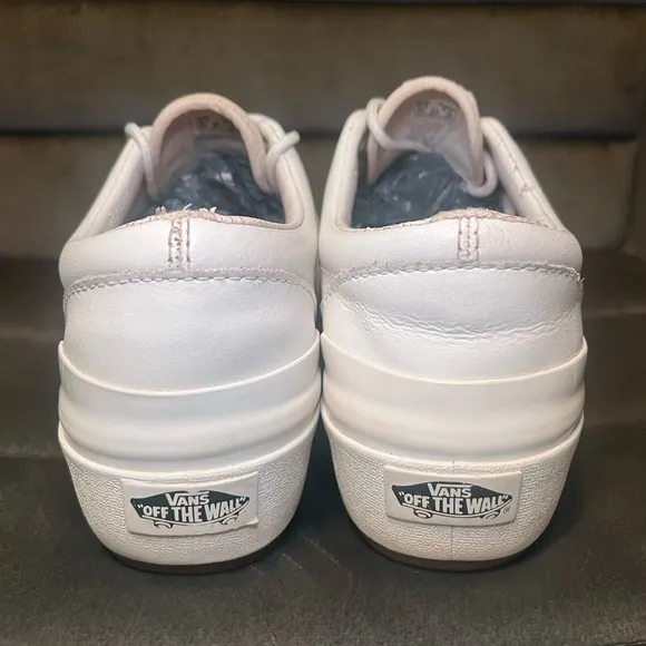 Vans Era Stacked  White Leather Platform Sneakers Size 8 Women’s