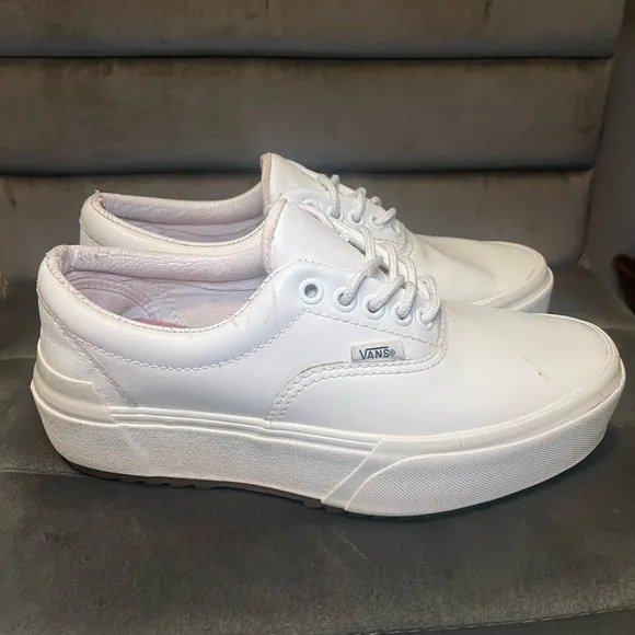 Vans Era Stacked  White Leather Platform Sneakers Size 8 Women’s