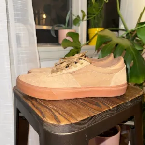 Vans Gilbert Crockett Skateboarding Suede Canvas Low Top Sneakers Tan size 11