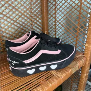 Vans Lazy Oaf Platform Black Suede Heart Cutouts “Bad For You” Women’s 5.5
