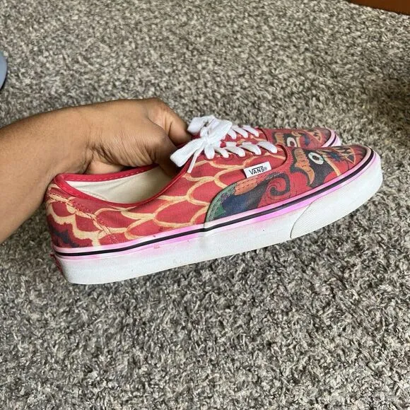 Vans Low Top Sneakers Asian Chinese Dragon Red Men’s Size 9.5 Lace Up Rare