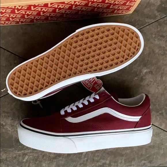 •VANS OLD SKOOL PLATFORM Port Royale/True White wmn