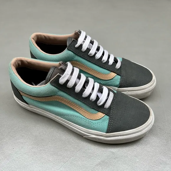 Vans Old Skool Plimsolls