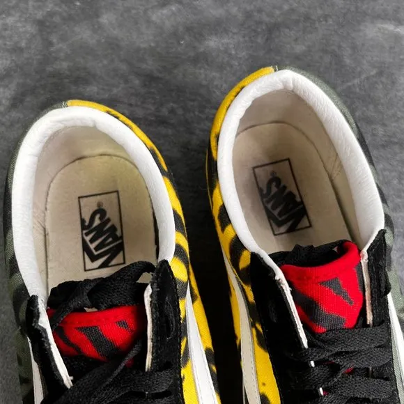 Vans Old Skool Tie Dye Low Top Sneakers 11 Men Gray Yellow Black Barely Worn