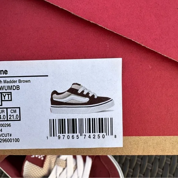 Vans Suede Low Top Sneakers, Caldrone Madder Brown, Kids, Youth, Unisex, New