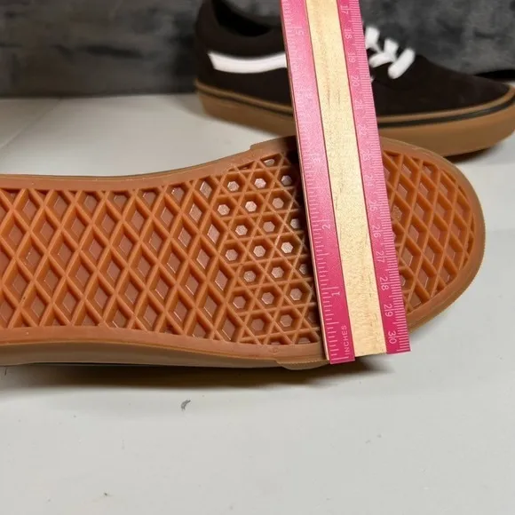 Vans Ward Low-Top Skate Sneakers Brown Gum Sole Low Top Lace Up Kids Size 5Y New
