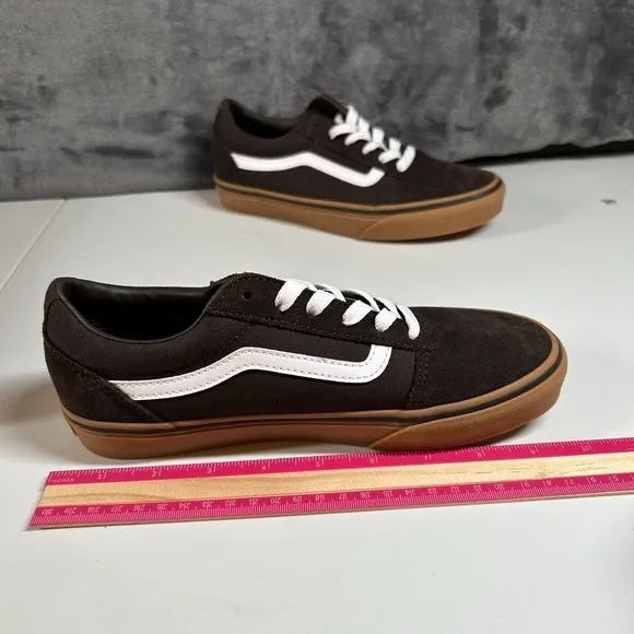 Vans Ward Low-Top Skate Sneakers Brown Gum Sole Low Top Lace Up Kids Size 5Y New