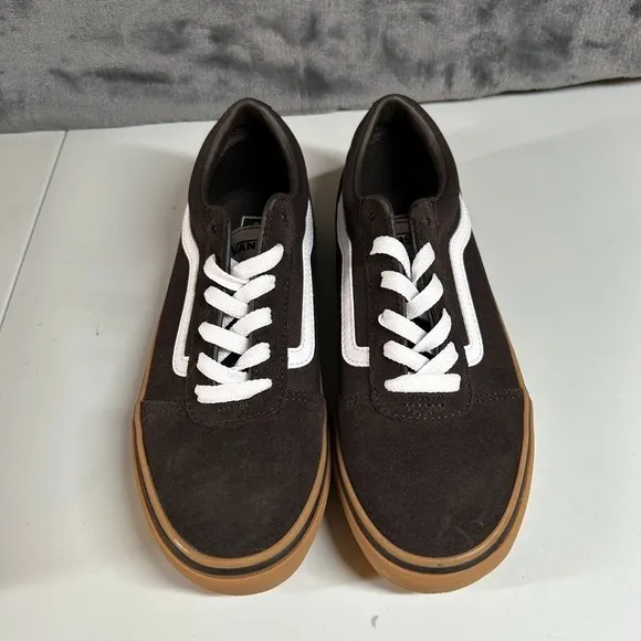 Vans Ward Low-Top Skate Sneakers Brown Gum Sole Low Top Lace Up Kids Size 5Y New