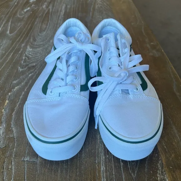 Vans White &amp; Green Old Skool Stackform Sneakers