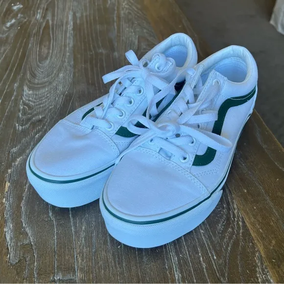 Vans White &amp; Green Old Skool Stackform Sneakers