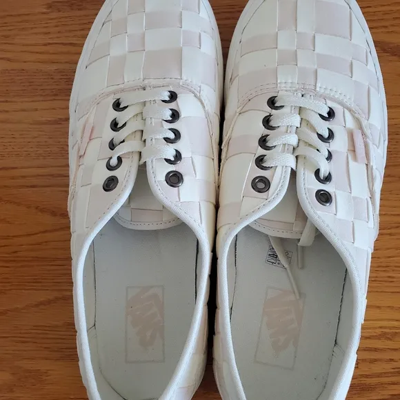 Vans White Pink Woven Checkered Platform Sneakers Men's Shoe 10 Women's 11.5