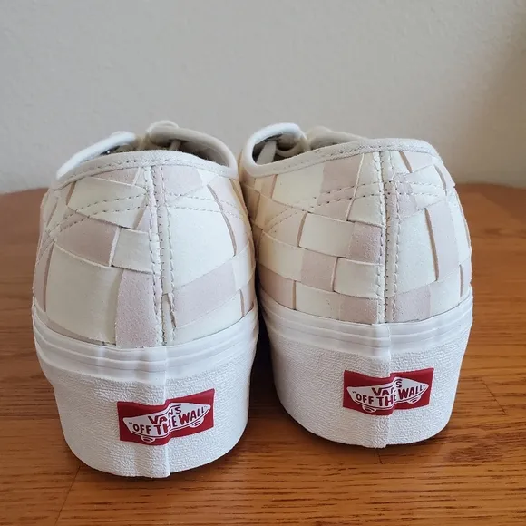 Vans White Pink Woven Checkered Platform Sneakers Men's Shoe 10 Women's 11.5