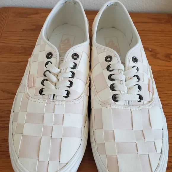 Vans White Pink Woven Checkered Platform Sneakers Men's Shoe 10 Women's 11.5