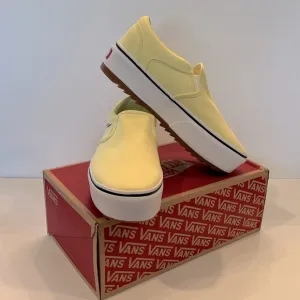 Vans Women’s Asher Platform Slip-On Sneakers color light green NEW size …