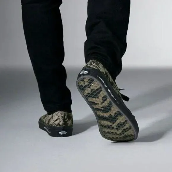 Vans X HuaTunan Year of the Tiger Sneakers Black Beige Low Top  New UNI M 7.5 W9