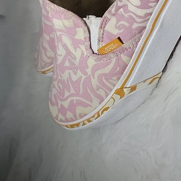 VansVans Platform Mules Womens  Pink/ White Wavy Pink  Slip-On Sneakers 7.5