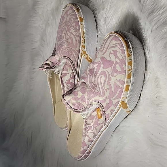 VansVans Platform Mules Womens  Pink/ White Wavy Pink  Slip-On Sneakers 7.5