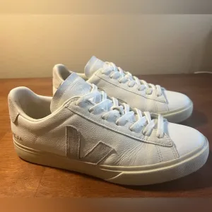 Veja Mens Sneakers White Campo Leather Low Top Size EU43/US 10 Gently Used