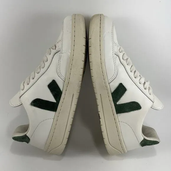 Veja V-12 Casual Sneakers Womens Size 5 White Leather Cyprus Green Low Top