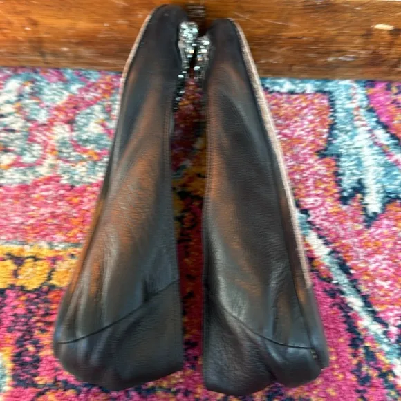 Vera Wang Lavender label Ballet Flats with Gemstones, Sz 8.5