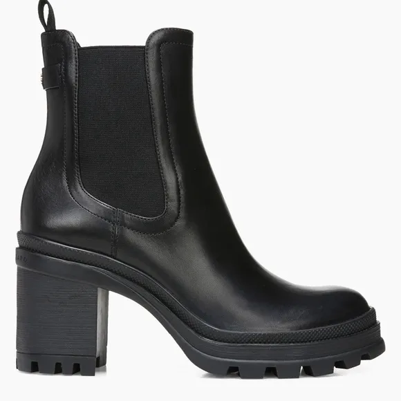 Veronica Beard Winnie black lug sole Chelsea Boots 5