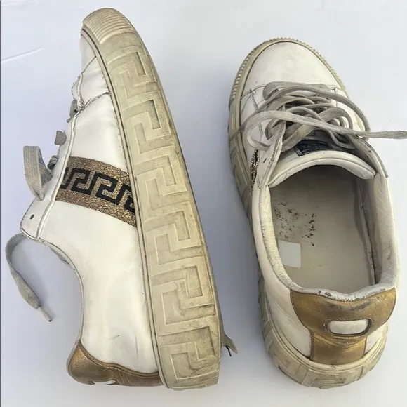 Versace #48753 Greca Low Top Sneakers Size 44 (10.5)