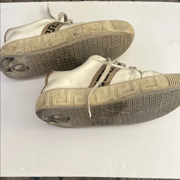 Versace #48753 Greca Low Top Sneakers Size 44 (10.5)