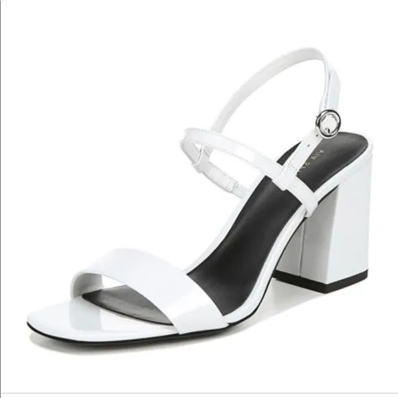 𝅺Via Spiga Strap Sandal NIB