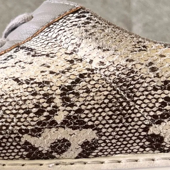 VICTORIA Sz 37 US 6 Snake Print Leather Platform Sneakers Made in Spain Orig$150