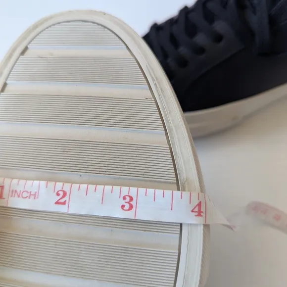 Vince Black and Cream Sneakers