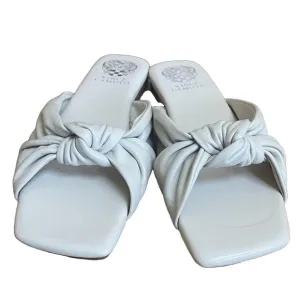 Vince Camuto Ambralee Twist Off White Quilted Leather Sandals Flats Slides Sz 8M