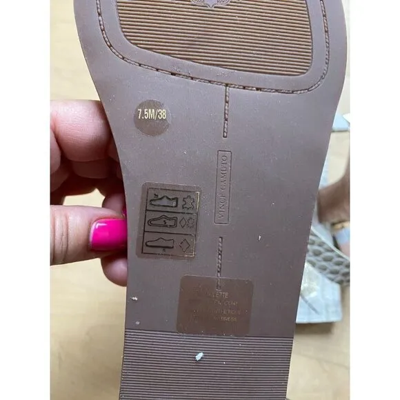 VINCE Camuto &quot;Dailette&quot; studded toe loop Women size 7.5 NEW sandal