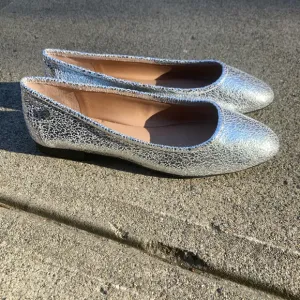 Vince Camuto Silver Metallic Leather Ballerina Flats Minndy Silver Nelly Goat