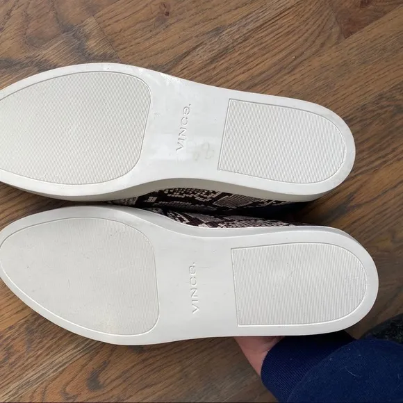 VINCE Garvey snake print slip on platform sneakers 7.5 NEW