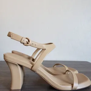 Vince Luella Leather Ankle Strap Sandals Square Toe Neutral Minimalist Women's 9