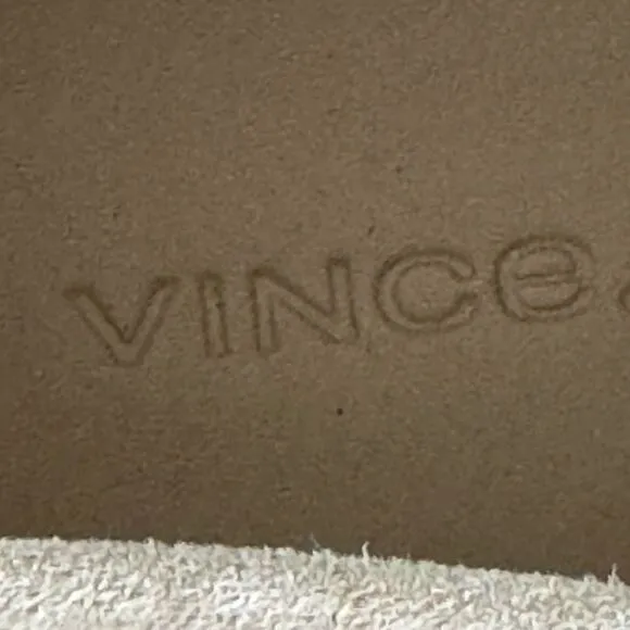 Vince sneakers womens SZ 10 wendell suede platform low top lace up in oatmeal