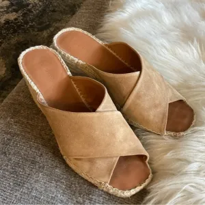 Vince Tan Gaelan Suede Jute Wedge Sandals Size 8M