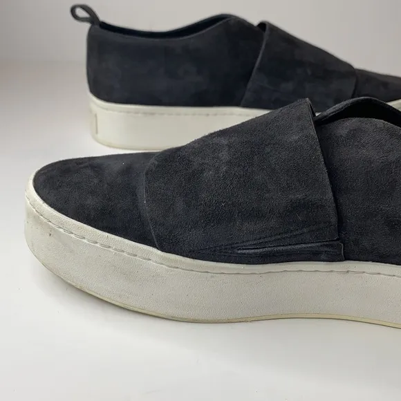 Vince Wallace Navy blue suede platform sneakers