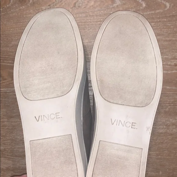Vince Warner Zip Up Sneakers 8.5