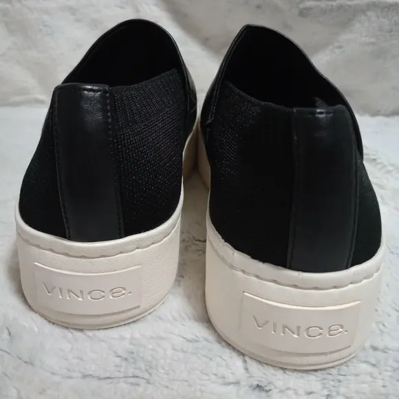 Vince Warren Knit Slip-On Sneakers With Leather Ladies Size 7 Black LIKE NEW